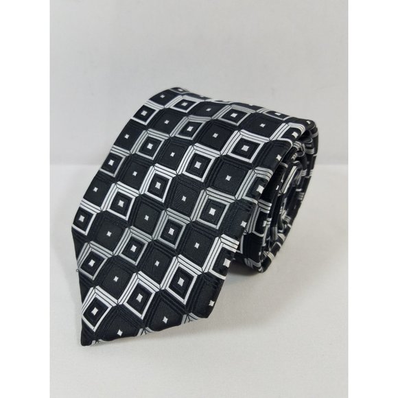 Croft & Barrow Men's Neck tie Silk black gray squares silver Handmade 60" X 3.25 - Picture 6 of 6